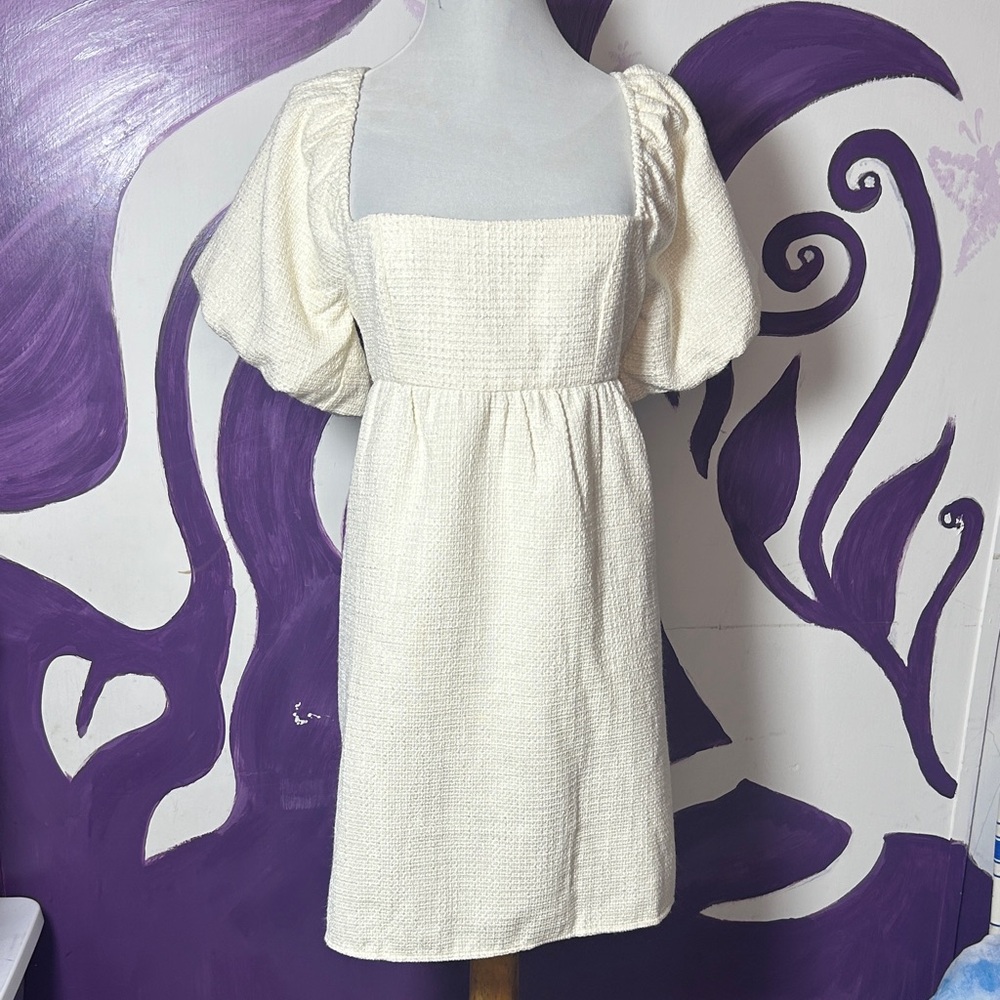4SI3NNA Women’s Ivory Puff Sleeve‎ Midi Dress NWT